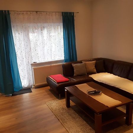 Ferienwohnung 70 , Gersfeld Rhoen , Ortsmitte , Frisch Saniert , Gaestehaus Mierdel المظهر الخارجي الصورة